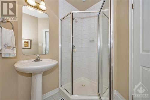 1109 Lichen Avenue, Ottawa, ON - Indoor Photo Showing Bathroom