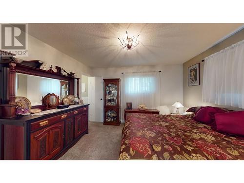 2826 Gook Road, Quesnel, BC - Indoor Photo Showing Bedroom