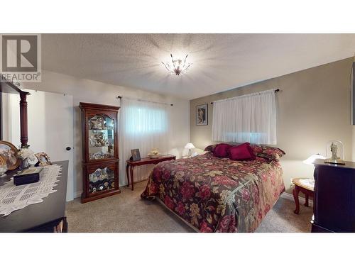 2826 Gook Road, Quesnel, BC - Indoor Photo Showing Bedroom