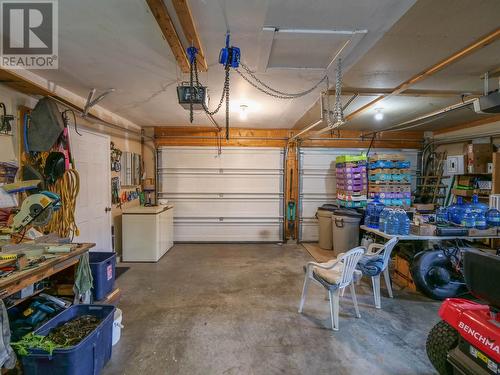 2826 Gook Road, Quesnel, BC - Indoor Photo Showing Garage