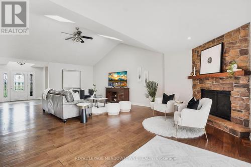 551 Darby Road, Welland, ON - Indoor Photo Showing Living Room With Fireplace