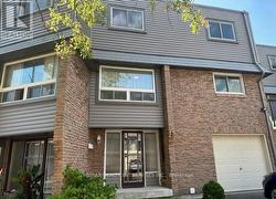 136 - 2315 BROMSGROVE ROAD  Mississauga, ON L5J 4A6