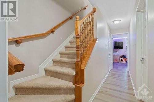 586 Lakeridge Drive, Ottawa, ON - Indoor Photo Showing Other Room