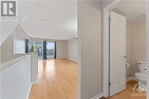 Hallway leading to dinning room and living room - 586 Lakeridge Drive, Ottawa, ON - Indoor Photo Showing Other Room