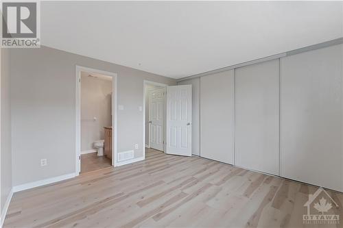 Back Bedroom - 586 Lakeridge Drive, Ottawa, ON - Indoor Photo Showing Other Room