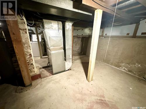 1272 97Th Street, North Battleford, SK - Indoor Photo Showing Basement