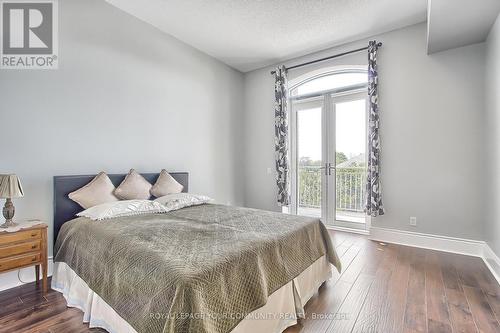 507 - 10101 Yonge Street, Richmond Hill (Crosby), ON - Indoor Photo Showing Bedroom