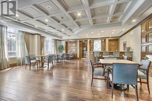 507 - 10101 Yonge Street, Richmond Hill (Crosby), ON - Indoor Photo Showing Dining Room