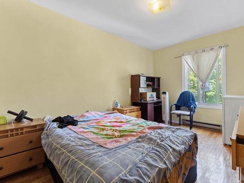 Living room - 9155 10E Avenue, Montréal (Villeray/Saint-Michel/Parc-Extension), QC - Indoor Photo Showing Bedroom