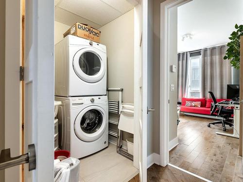 Salle de lavage - 1001-4959 Rue Jean-Talon O., Montréal (Côte-Des-Neiges/Notre-Dame-De-Grâce), QC - Indoor Photo Showing Laundry Room