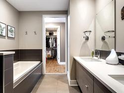 Ensuite bathroom - 