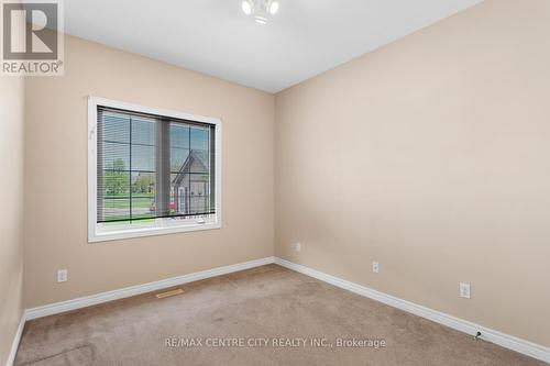 10 Hillview Drive, Thames Centre (Mossley), ON - Indoor Photo Showing Other Room