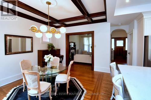 185 Fairleigh Avenue S, Hamilton (Blakeley), ON - Indoor Photo Showing Dining Room