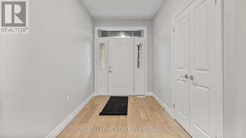 45 Vanrooy Trail, Norfolk, ON - Indoor Photo Showing Other Room