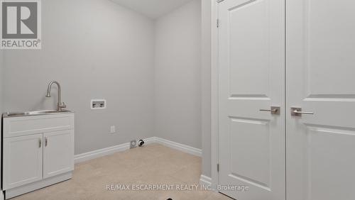 45 Vanrooy Trail, Norfolk, ON - Indoor Photo Showing Other Room