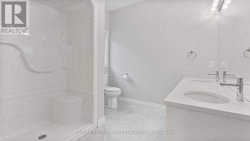 45 Vanrooy Trail, Norfolk, ON - Indoor Photo Showing Bathroom