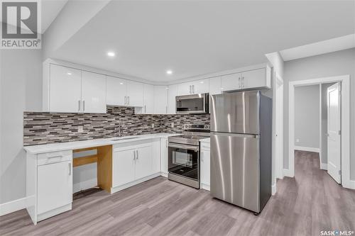 506 Taskamanwa Street, Saskatoon, SK - Indoor Photo Showing Kitchen With Upgraded Kitchen