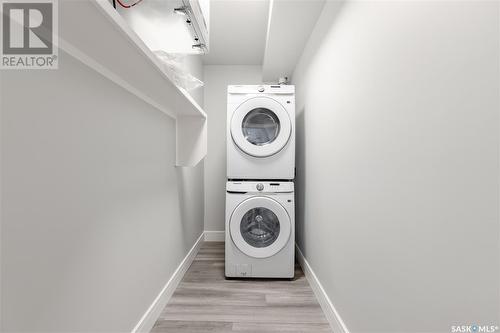 506 Taskamanwa Street, Saskatoon, SK - Indoor Photo Showing Laundry Room