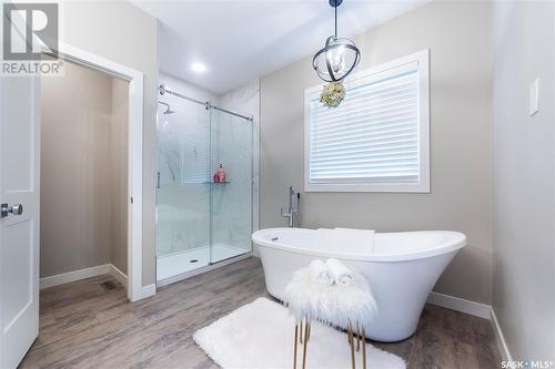 255 Hamm Crescent, Saskatoon, SK - Indoor Photo Showing Bathroom