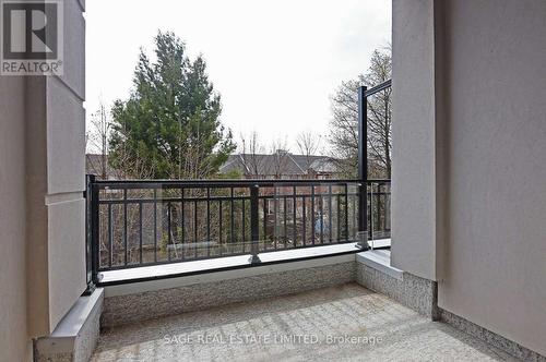 204 - 652 Cricklewood Drive, Mississauga (Mineola), ON - Outdoor With Balcony With Exterior