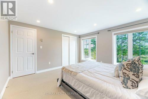 5917 Sixth Line, Erin, ON - Indoor Photo Showing Bedroom