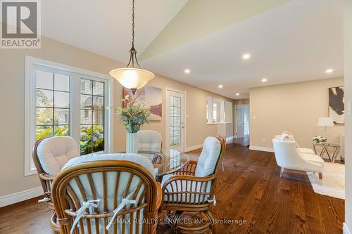 5917 Sixth Line, Erin, ON - Indoor Photo Showing Dining Room