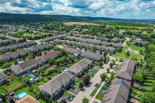 63 Magnolia Crescent, Grimsby, ON - Outdoor With View