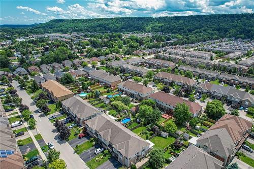 63 Magnolia Crescent, Grimsby, ON - Outdoor With View