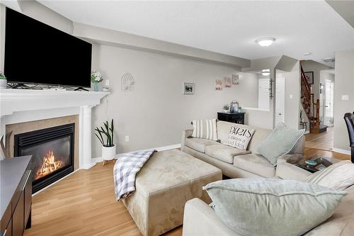 63 Magnolia Crescent, Grimsby, ON - Indoor Photo Showing Living Room With Fireplace