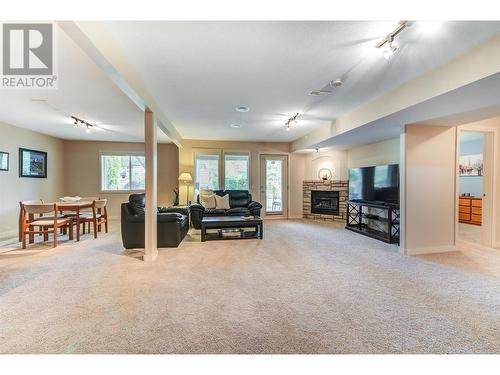 218 Glen Park Drive Unit# 7, Kelowna, BC - Indoor