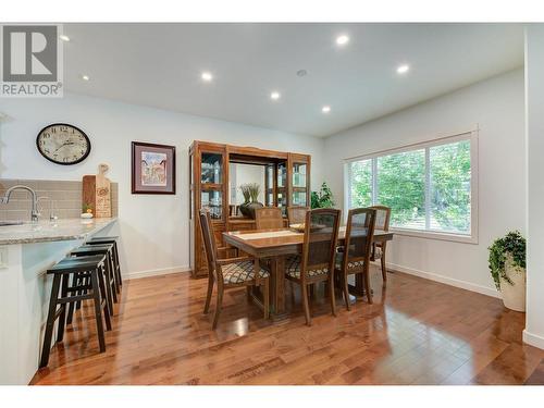 218 Glen Park Drive Unit# 7, Kelowna, BC - Indoor Photo Showing Dining Room