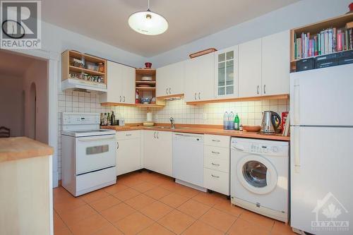 5 appliances included - 124 Stewart Street, Ottawa, ON - Indoor