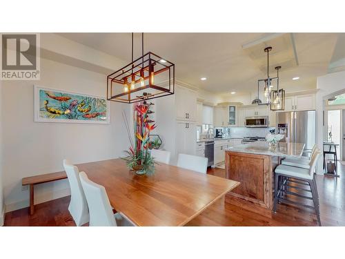 4110 36Th Avenue Unit# 4, Osoyoos, BC - Indoor Photo Showing Dining Room