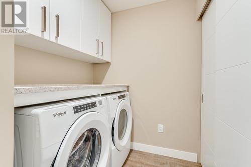 9700 Santina Road Unit# 2, Lake Country, BC - Indoor Photo Showing Laundry Room