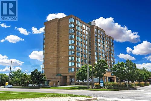 814 - 711 Rossland Road E, Whitby, ON - Outdoor With Facade