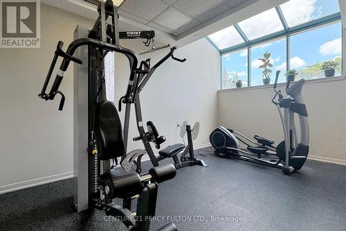 814 - 711 Rossland Road E, Whitby (Pringle Creek), ON - Indoor Photo Showing Gym Room