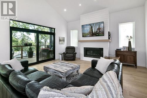 701 Sixth Street, Collingwood, ON - Indoor Photo Showing Living Room With Fireplace