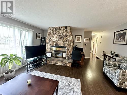 367 Boyd Street, Prince George, BC - Indoor Photo Showing Living Room With Fireplace