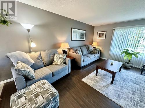 367 Boyd Street, Prince George, BC - Indoor Photo Showing Living Room With Fireplace