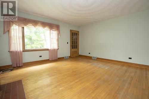 195 Maki Rd, Sault Ste. Marie, ON - Indoor Photo Showing Other Room