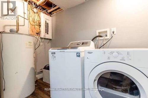 7 Grand Rapids Square, Brampton (Brampton North), ON - Indoor Photo Showing Laundry Room