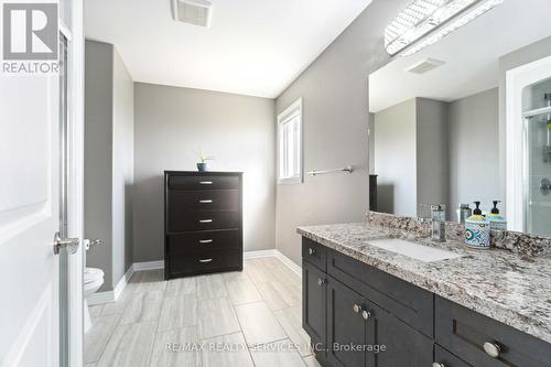 41 Success Way, Thorold, ON - Indoor Photo Showing Bathroom