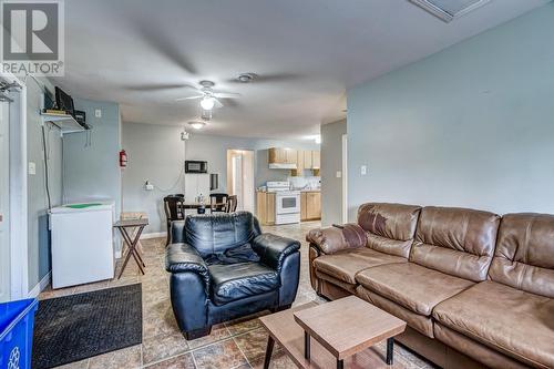 10 Markland Road, Markland, NL - Indoor Photo Showing Living Room