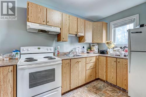 10 Markland Road, Markland, NL - Indoor Photo Showing Kitchen