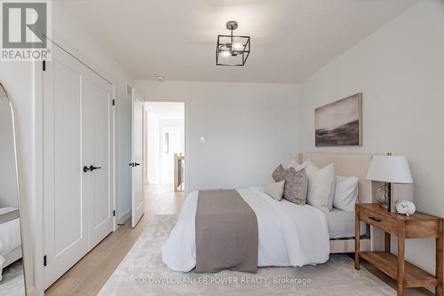 2692 Heardcreek Trail, London, ON - Indoor Photo Showing Bedroom