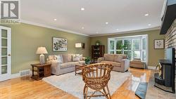 Huge family room with french doors. - 