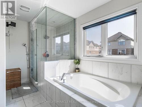 45 Kennedy Boulevard, New Tecumseth (Alliston), ON - Indoor Photo Showing Bathroom