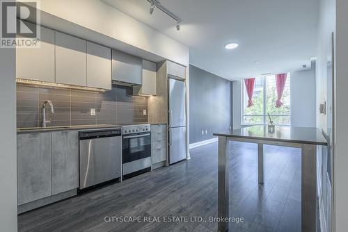 207 - 26 Gibbs Road, Toronto (Islington-City Centre West), ON - Indoor Photo Showing Kitchen With Stainless Steel Kitchen With Upgraded Kitchen