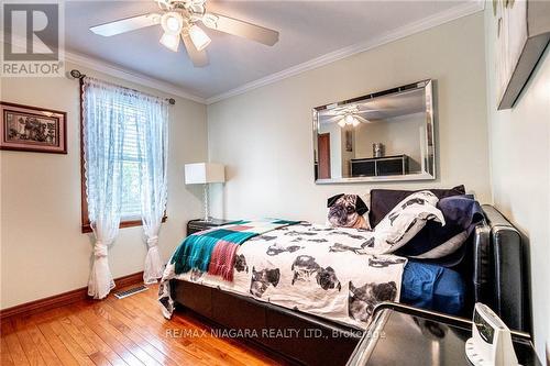 70 Margery Avenue, St. Catharines, ON - Indoor Photo Showing Bedroom