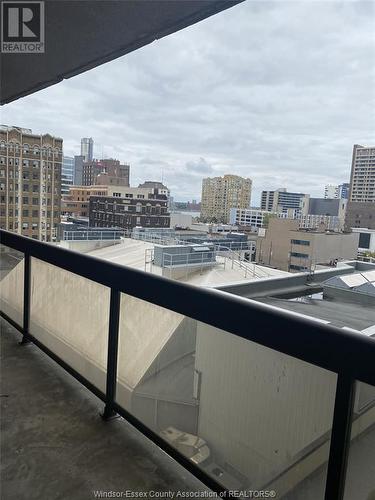 150 Park Unit# 802, Windsor, ON - Outdoor With Balcony With View